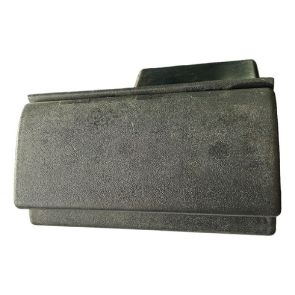 Cinzeiro Monza Tubarão 