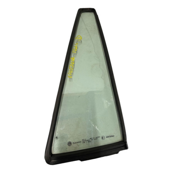 Vidro Fixo Da Porta Traseira Direita Vw Santana 84/06 